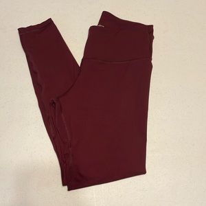 Old Navy Active Leggings Burgundy/Wine Size L